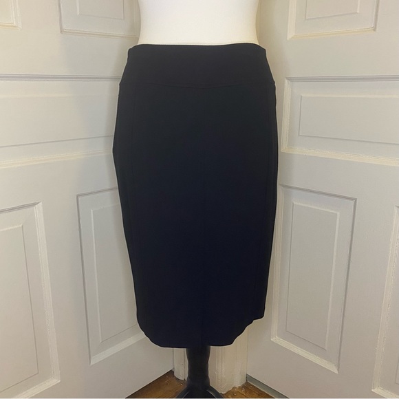 Ponte Knit Pencil Skirt 🇨🇦 Made in Canada - Picture 3 of 6